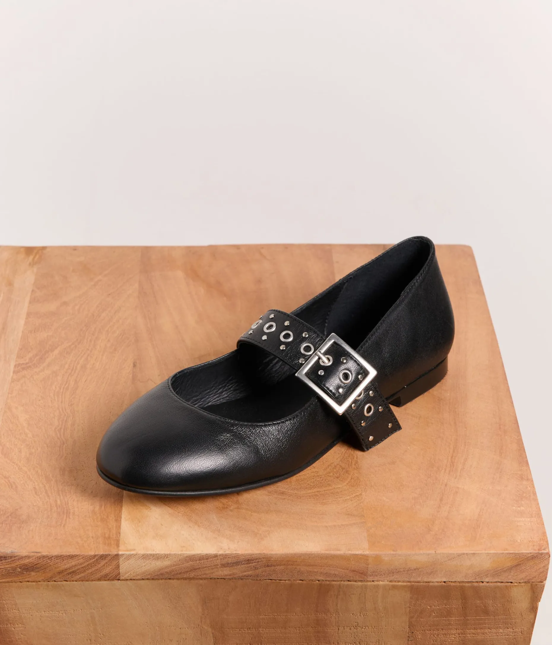 Best Sale Mellow Yellow Babies cuir Roméo NOIR