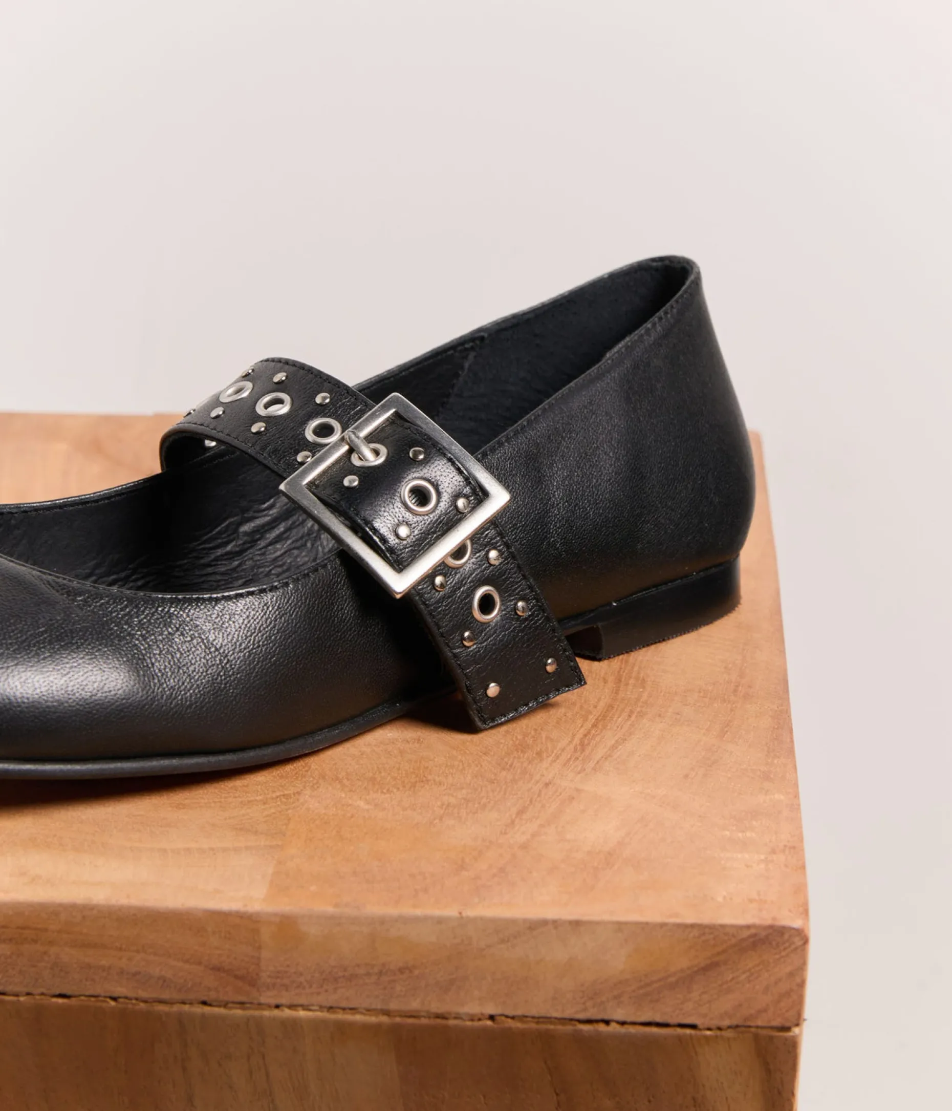 babies_cuir_noir_romo_11.webp Best Sale Mellow Yellow Babies cuir Roméo NOIR