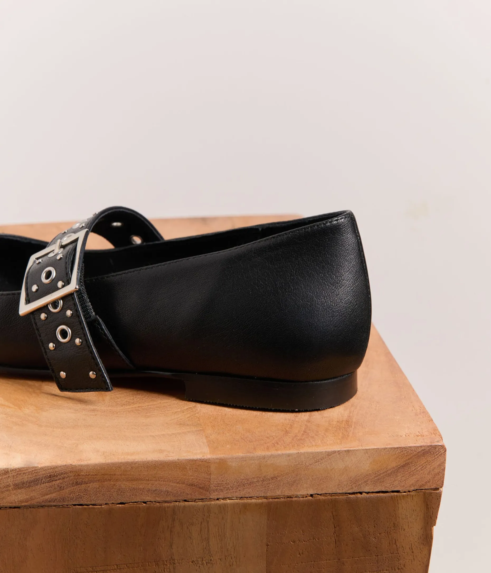 babies_cuir_noir_romo_5.webp Best Sale Mellow Yellow Babies cuir Roméo NOIR