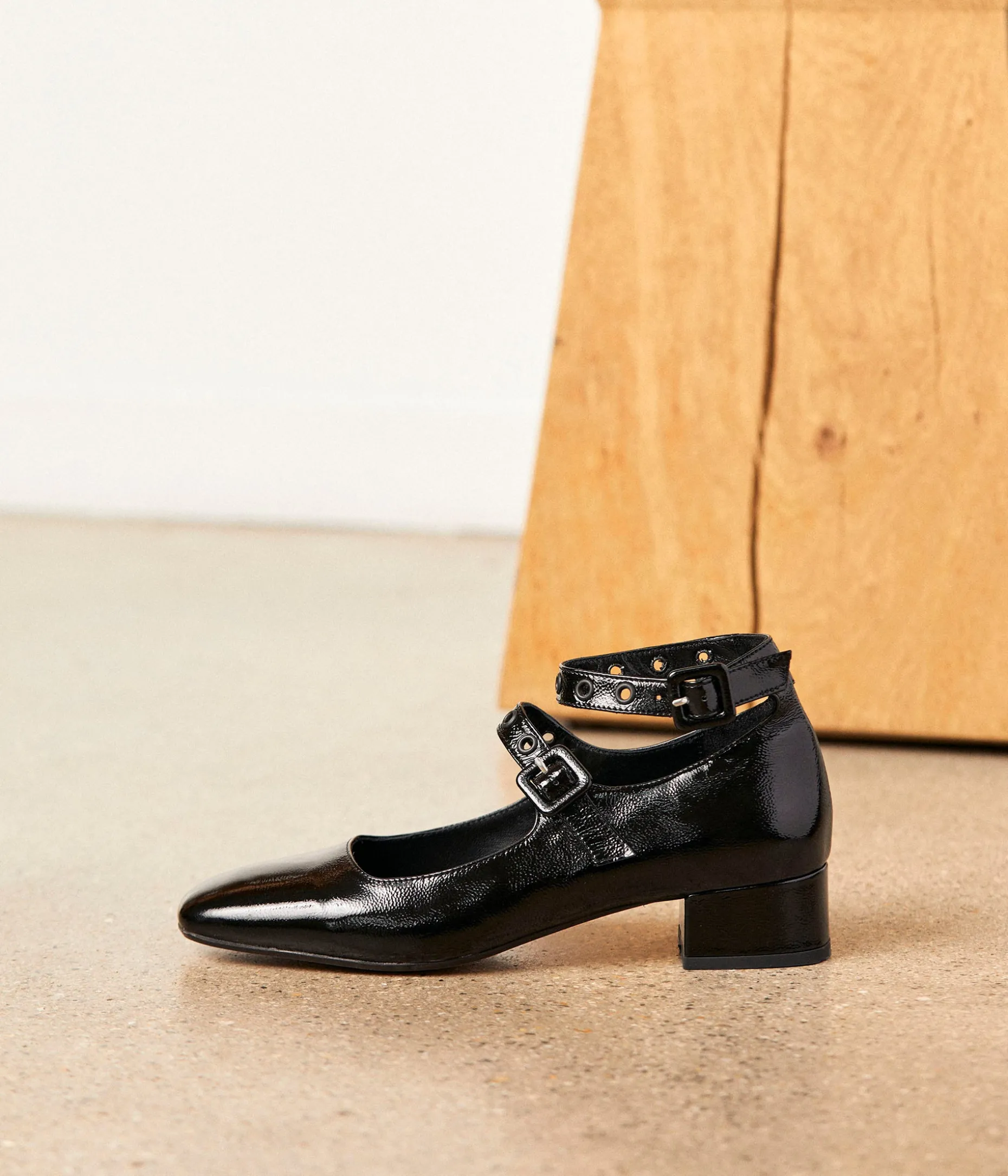 babies_vernies_noires_aurea_3.webp Shop Mellow Yellow Babies vernies noires Aurea