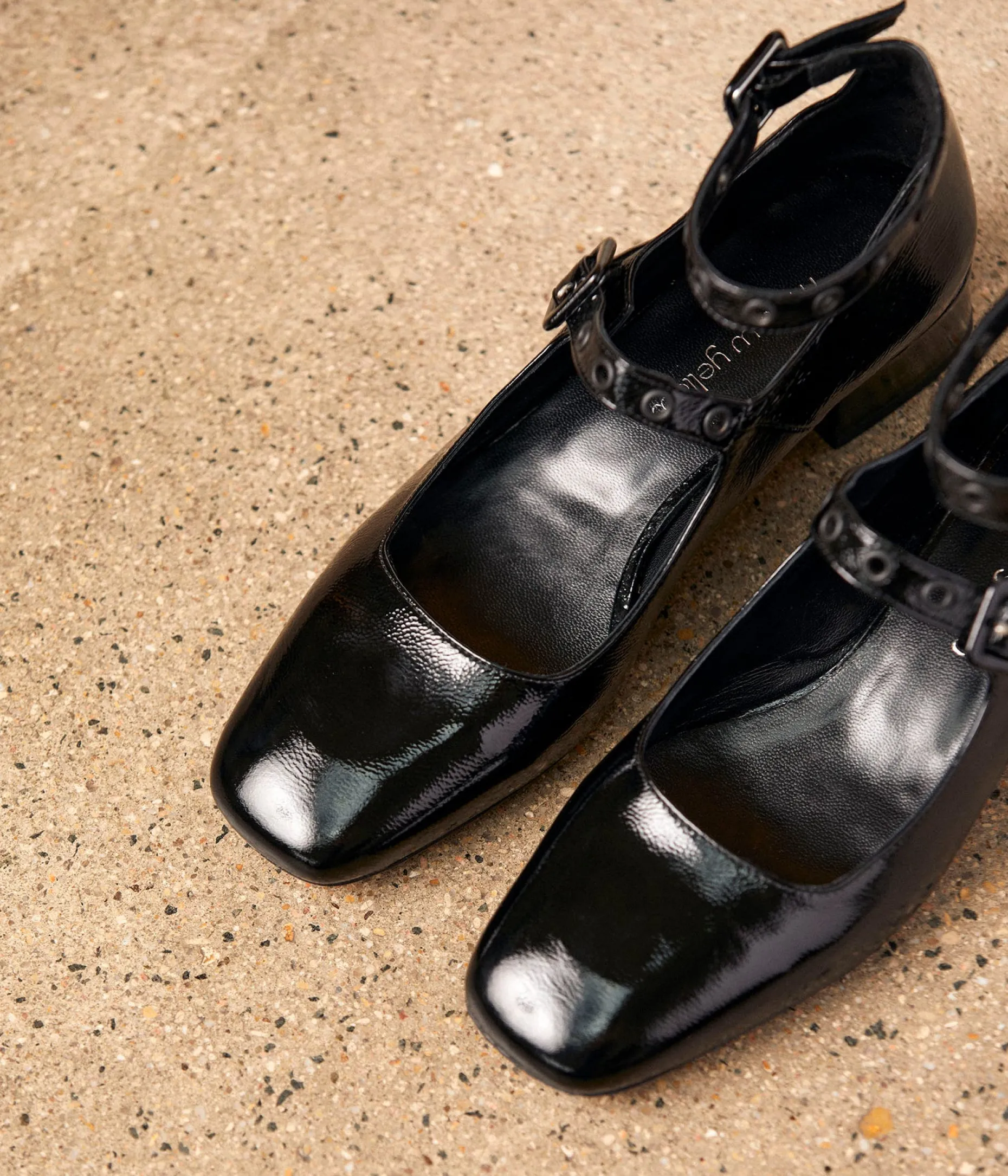 babies_vernies_noires_aurea_5.webp Shop Mellow Yellow Babies vernies noires Aurea