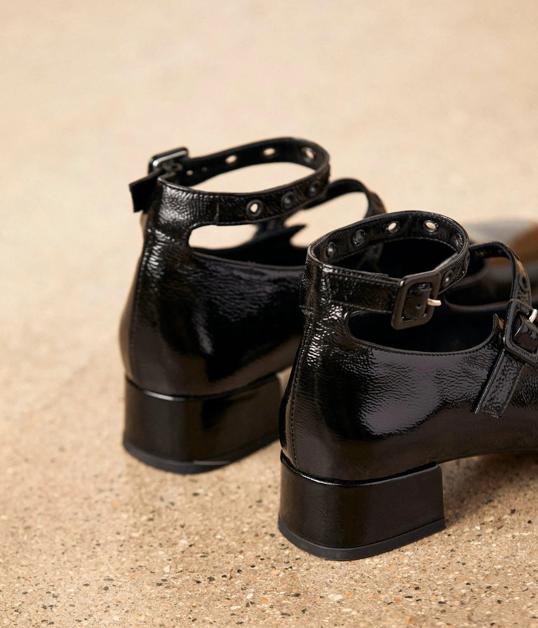 babies_vernies_noires_aurea_8.webp Shop Mellow Yellow Babies vernies noires Aurea