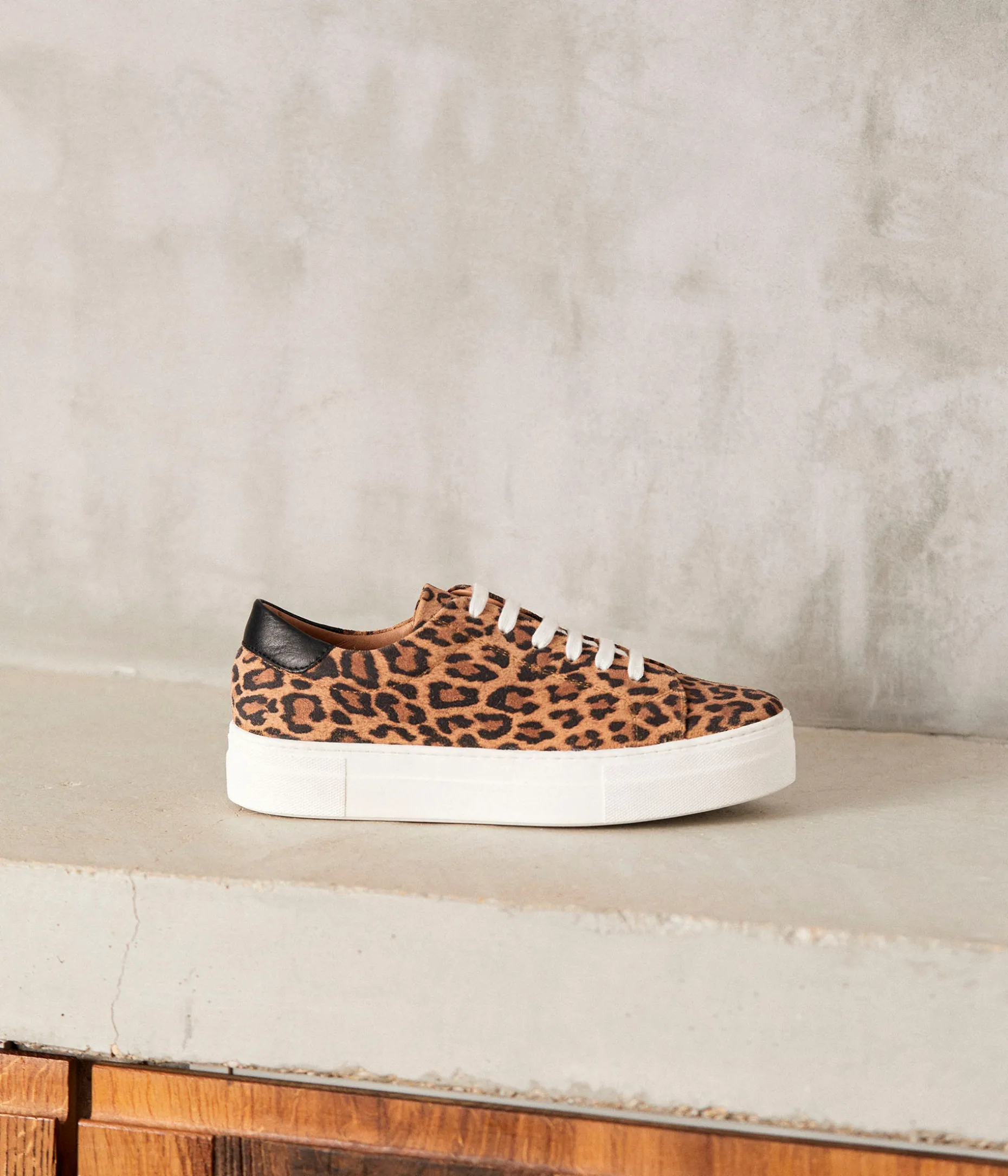 baskets_lopard_annael_3.webp Best Sale Mellow Yellow Baskets léopard Annael IMPRIME