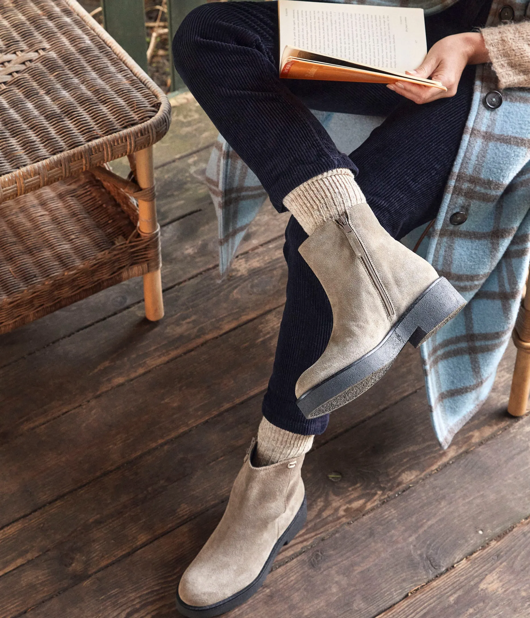 boots_cuir_velours_isaure_21.webp Store Mellow Yellow Boots cuir velours Isaure TAUPE