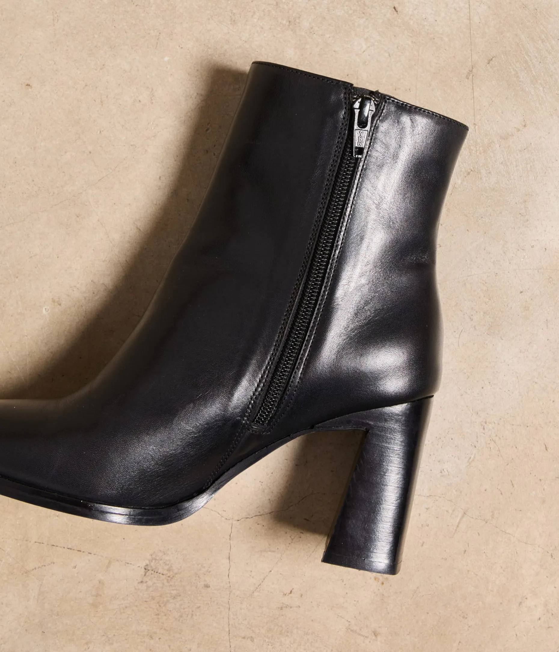 boots_noires_talon_kity_11.webp Sale Mellow Yellow Boots es talon Kity NOIR