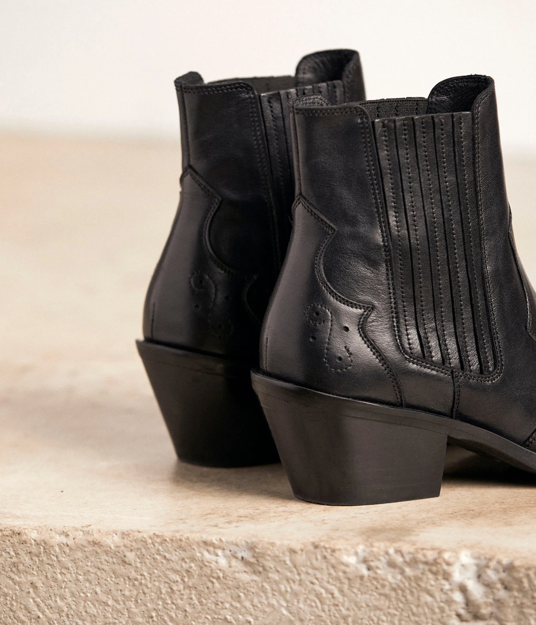 boots_western_noires_carrie_6.webp Flash Sale Mellow Yellow Boots western es Carrie NOIR