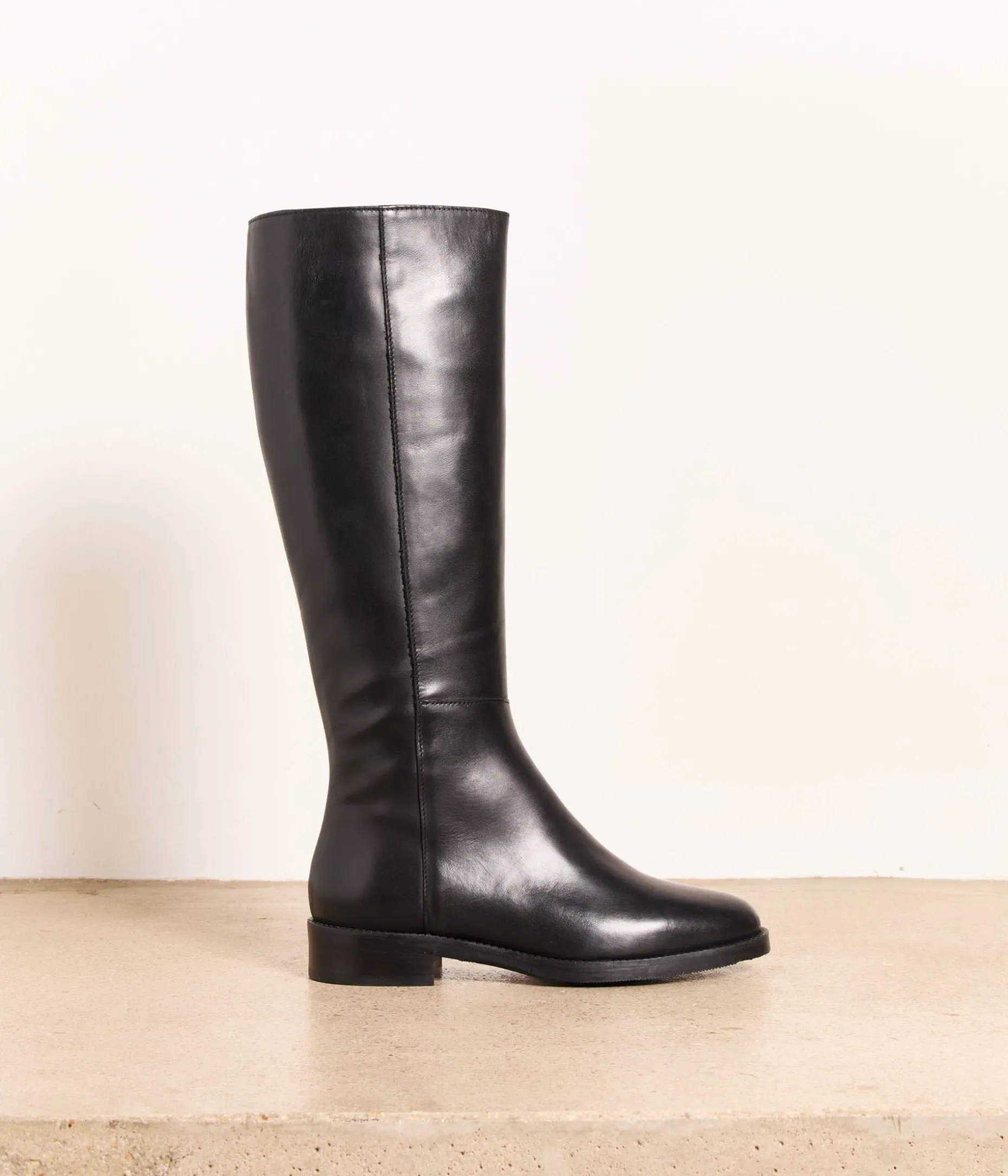 bottes_cuir_noir_alinor_3.webp Best Sale Mellow Yellow Bottes cuir Aliénor NOIR