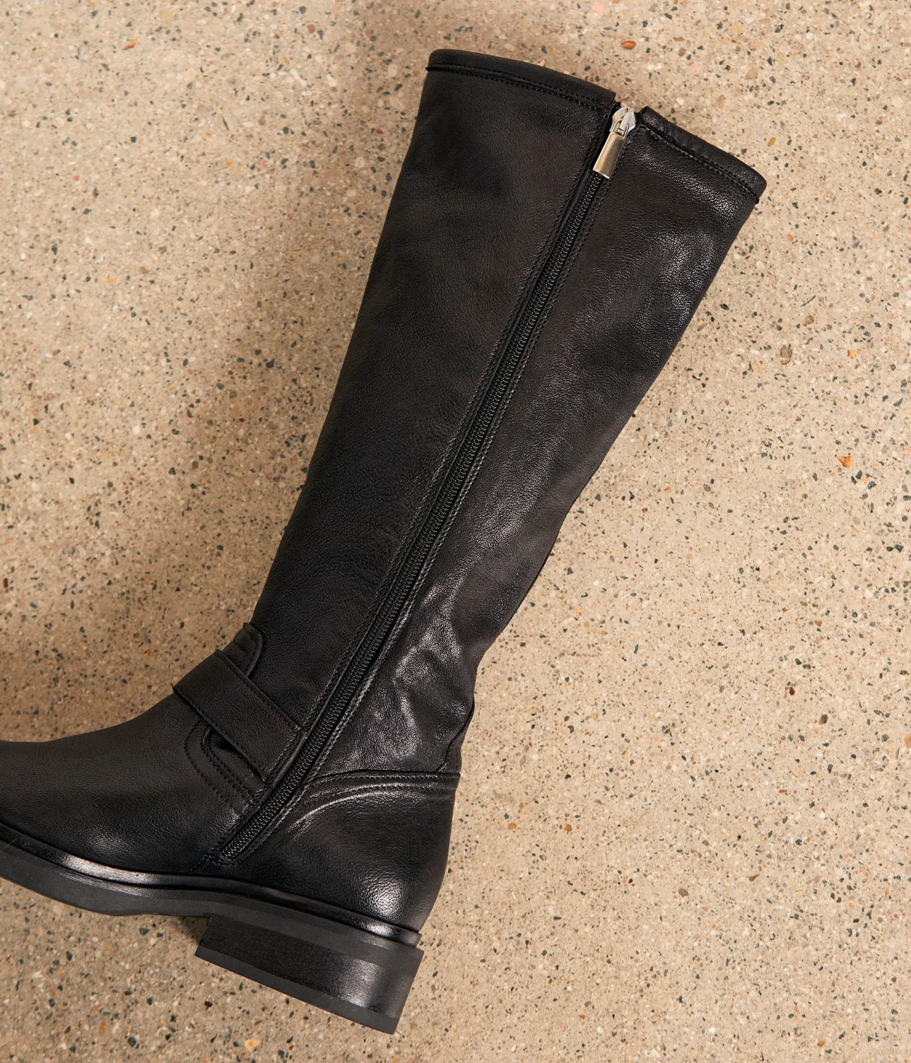 bottes_cuir_noir_izia_14.webp New Mellow Yellow Bottes cuir Izia NOIR