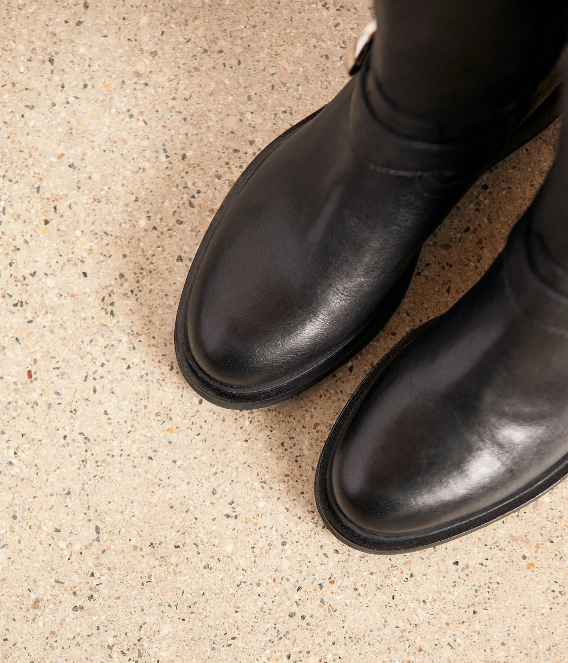 bottes_cuir_noir_izia_8.webp New Mellow Yellow Bottes cuir Izia NOIR