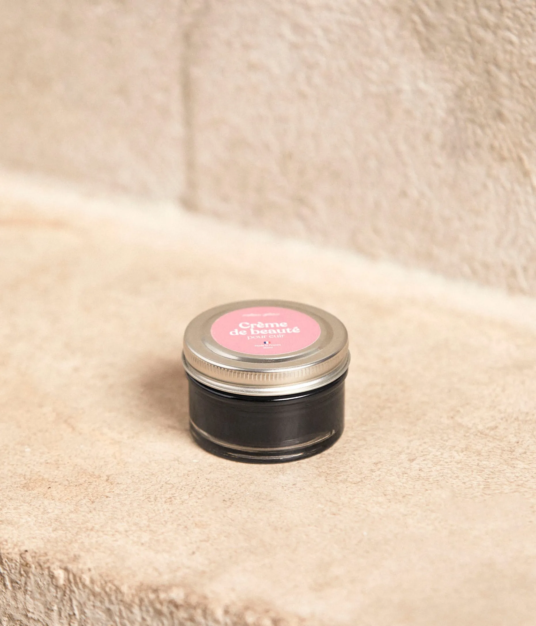 crme_de_beaut_noire_5.webp Discount Mellow Yellow Crème de beauté e NOIR