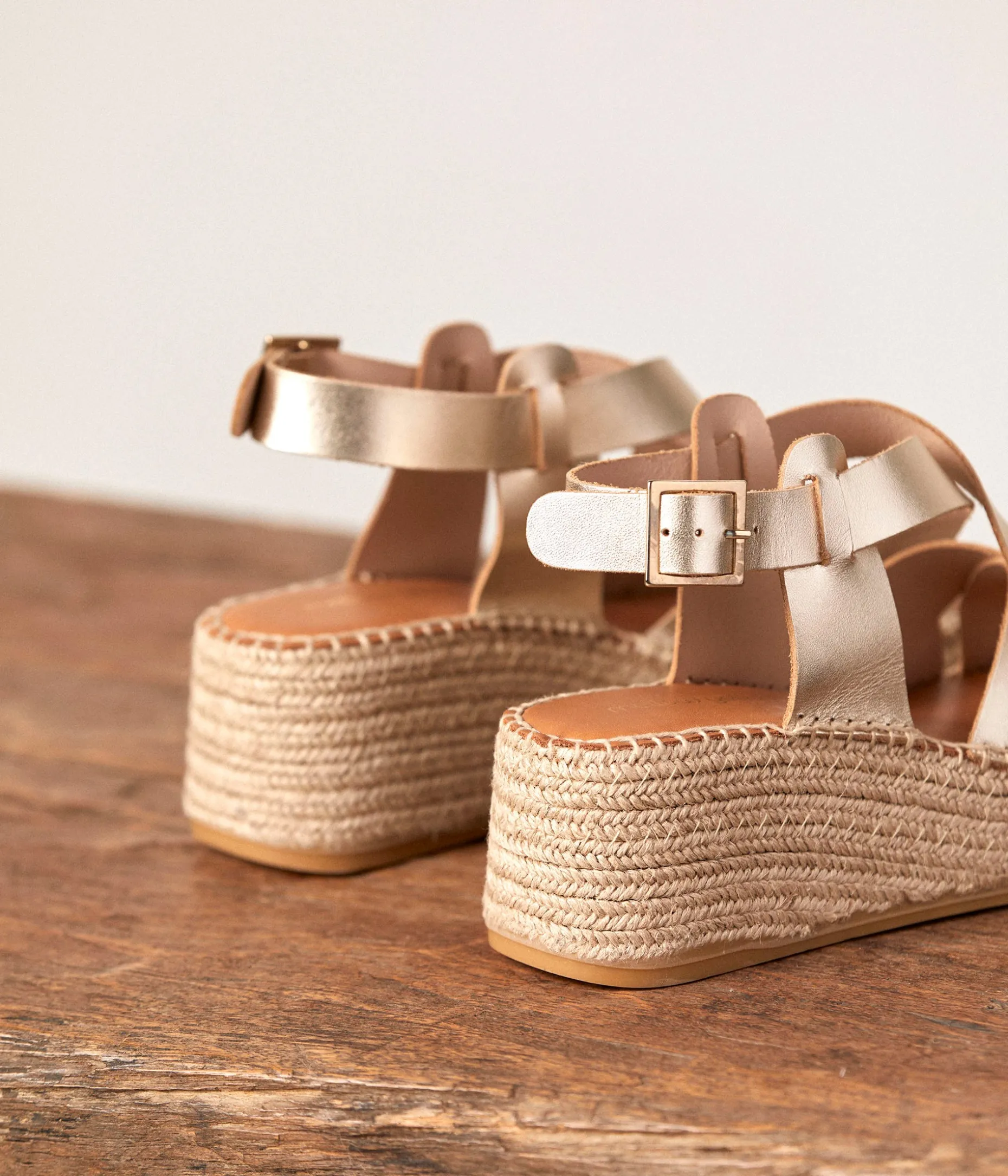 espadrilles_compenses_elise_12.webp Cheap Mellow Yellow Espadrilles compensées Elise OR