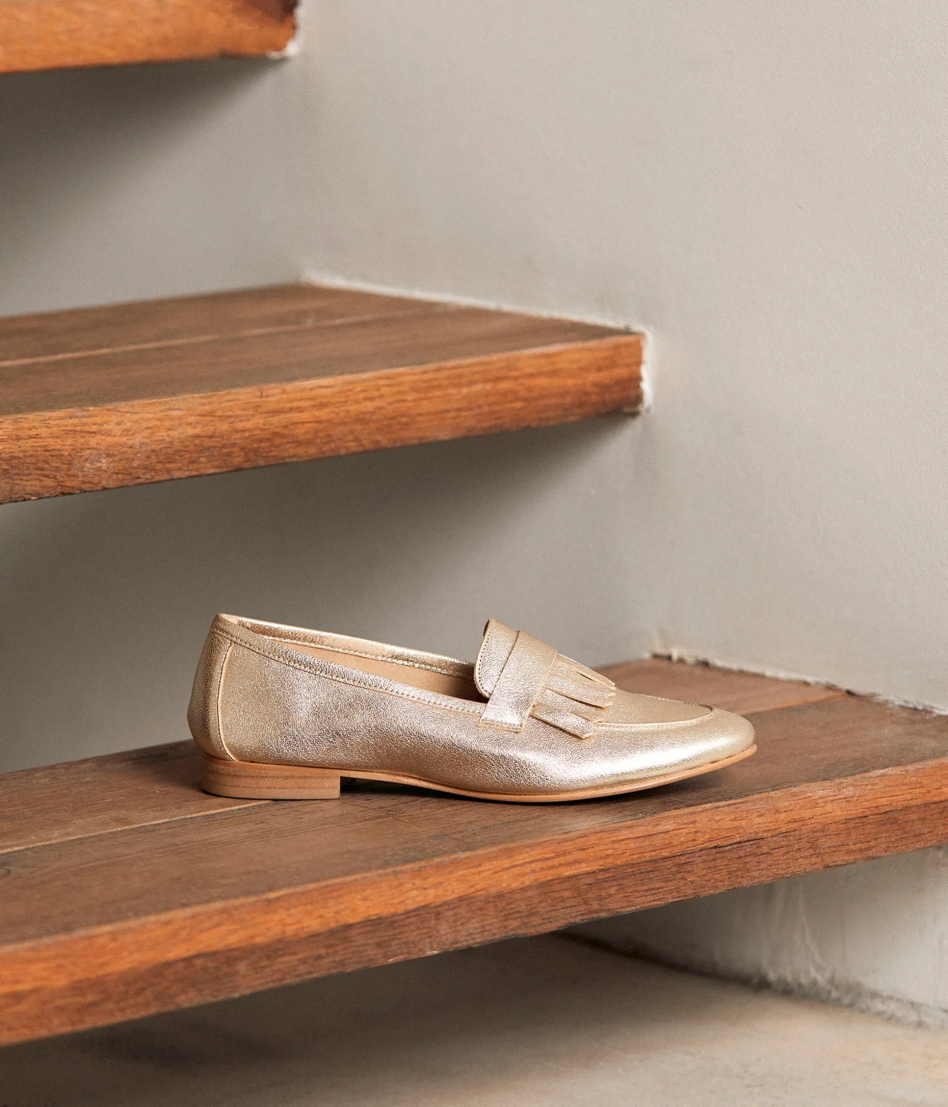 mocassins_cuir_dor_jamie_3.webp Fashion Mellow Yellow Mocassins cuir doré Jamie