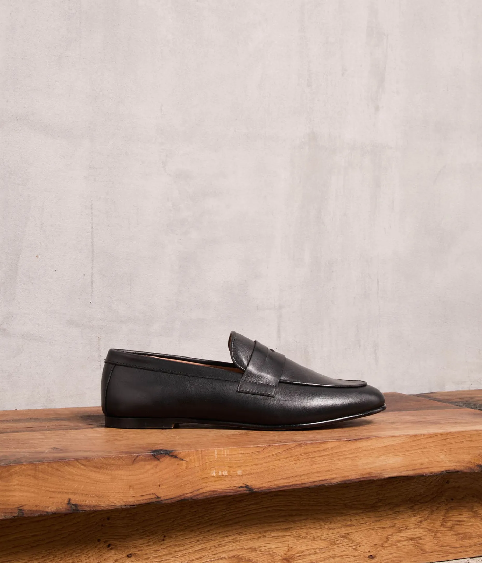 Shop Mellow Yellow Mocassins cuir Circe NOIR