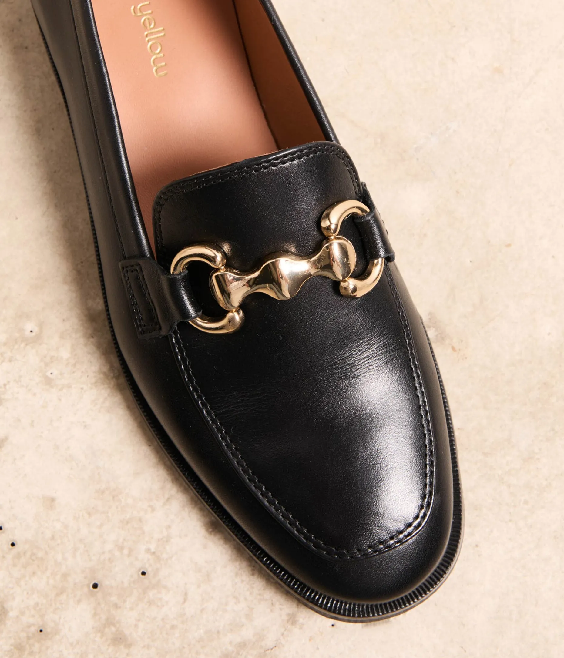 Shop Mellow Yellow Mocassins cuir Colette NOIR