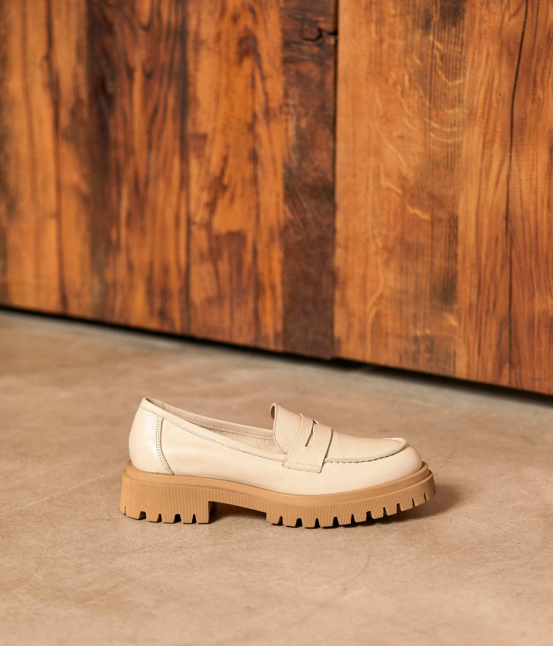 Fashion Mellow Yellow Mocassins semelles crantées écru Pharell ECRU