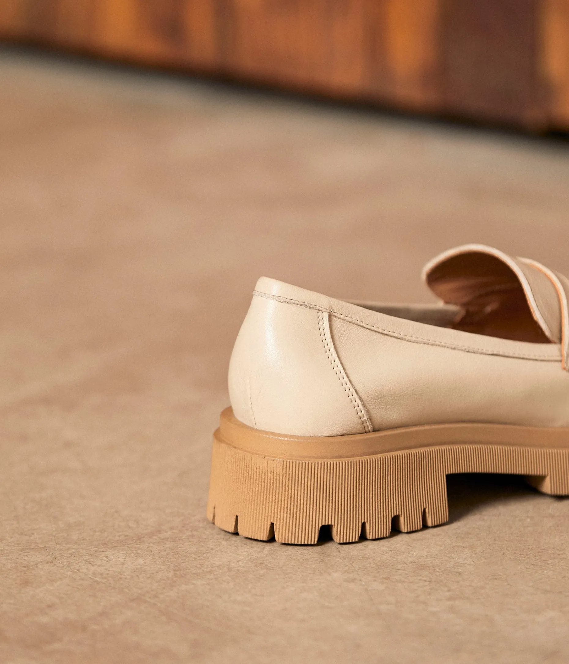 mocassins_semelles_crantes_cru_pharell_8.webp Fashion Mellow Yellow Mocassins semelles crantées écru Pharell ECRU