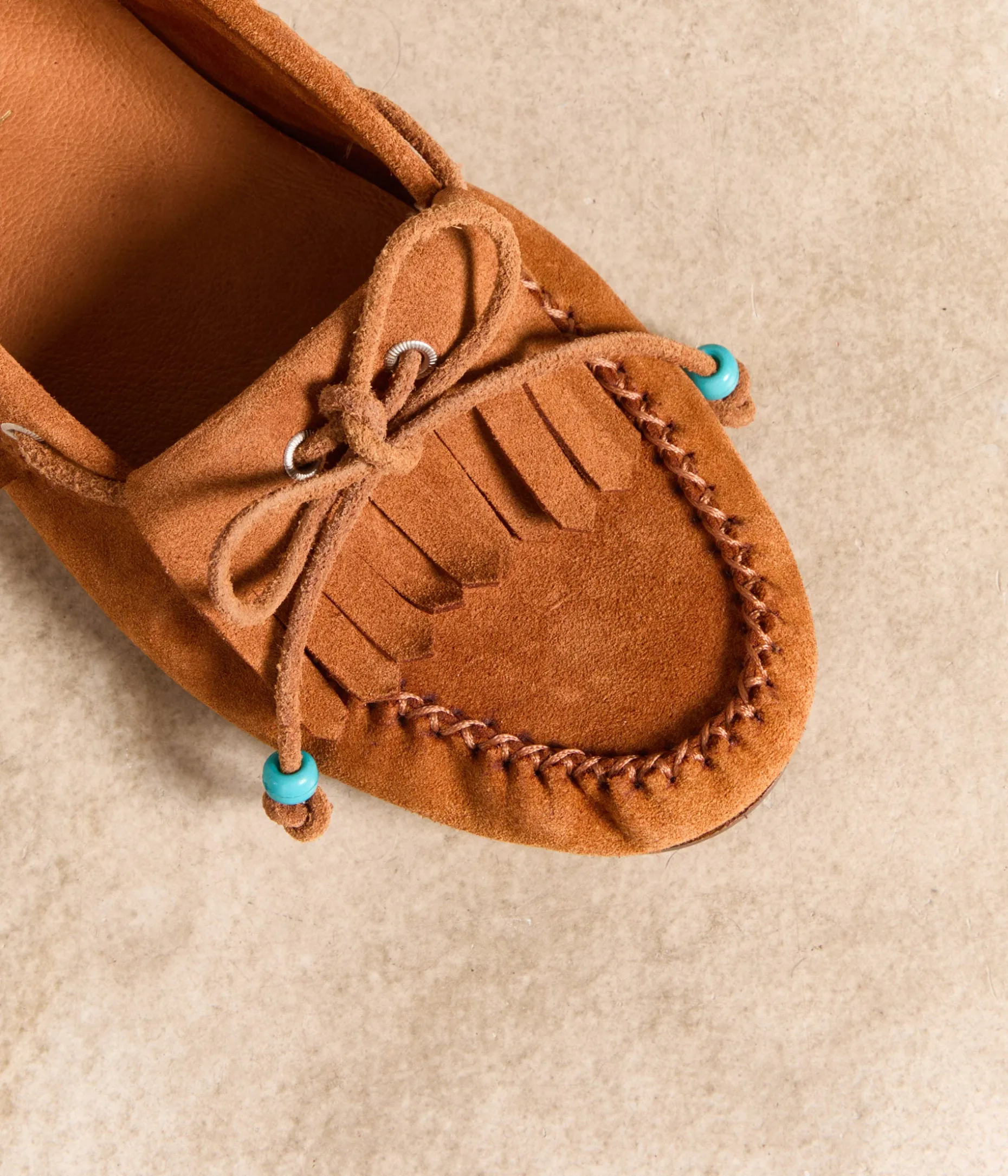 mocassins_velours_marron_plume_9.webp Hot Mellow Yellow Mocassins velours marron Plume COGNAC