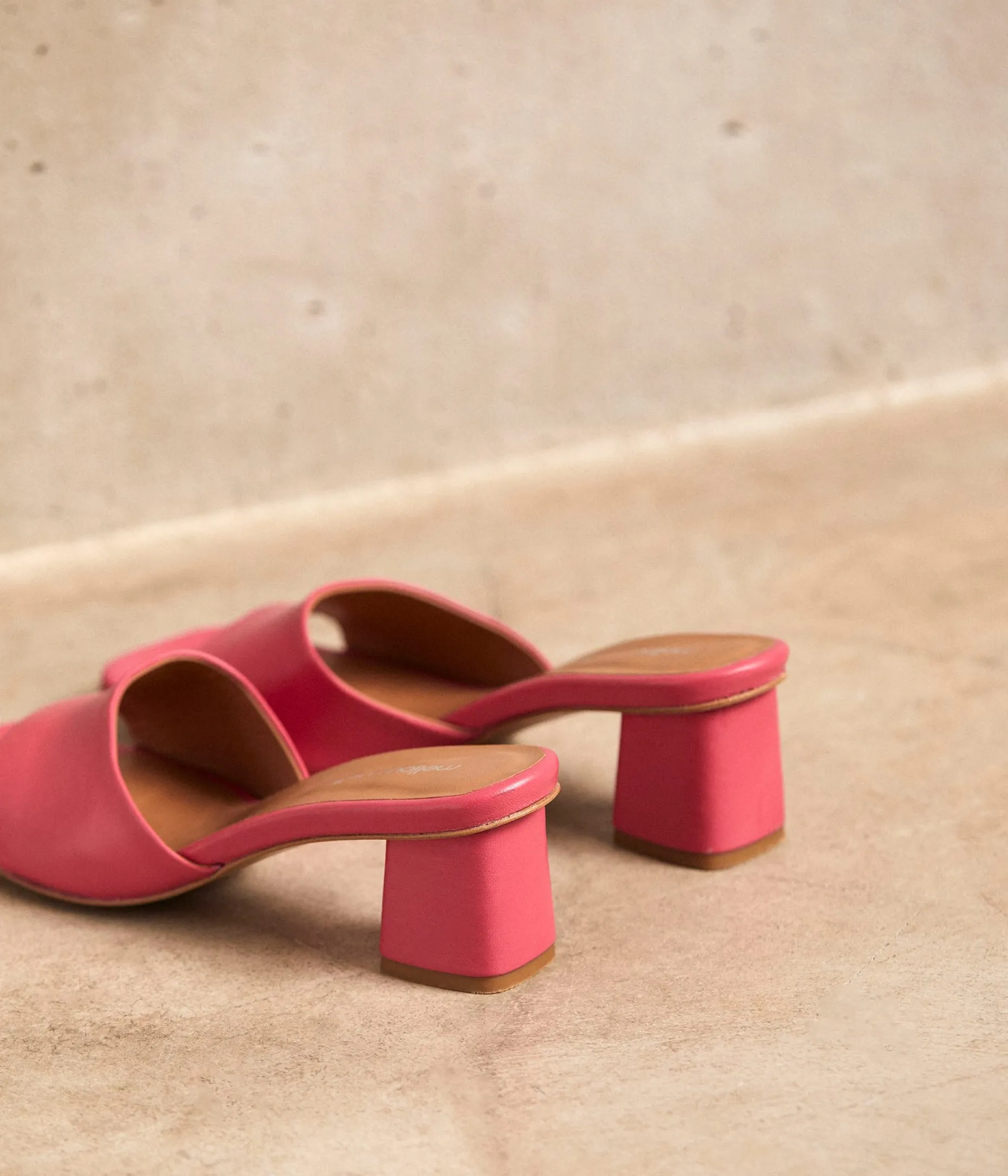 mules_cuir_rose_lana_11.webp Fashion Mellow Yellow Mules cuir rose Lana