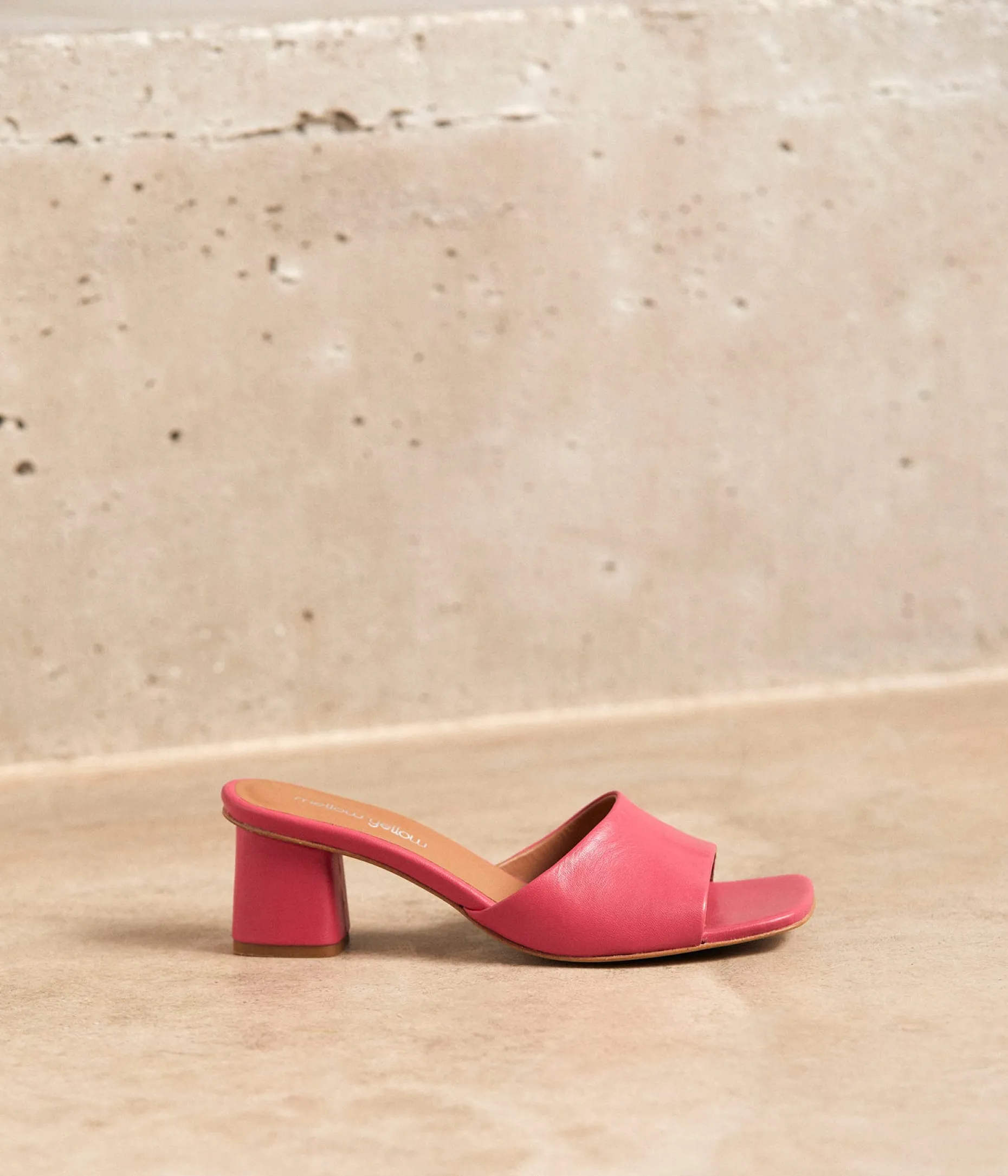mules_cuir_rose_lana_5.webp Fashion Mellow Yellow Mules cuir rose Lana
