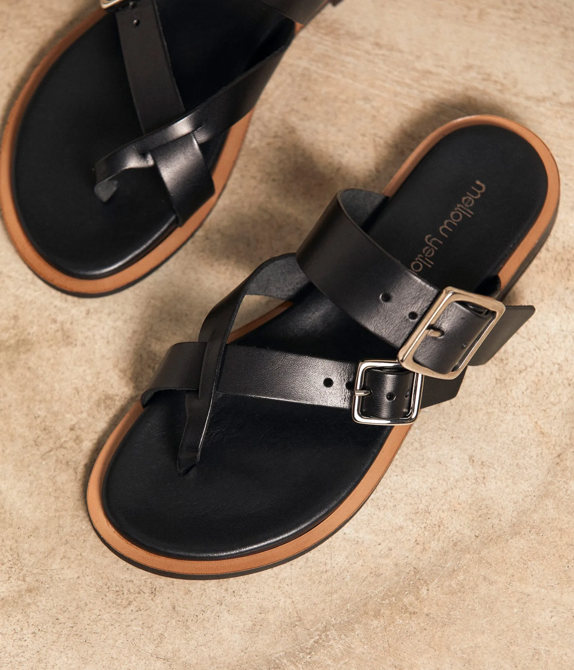 mulestongs_margaux_11.webp Best Mellow Yellow Mules-tongs Margaux