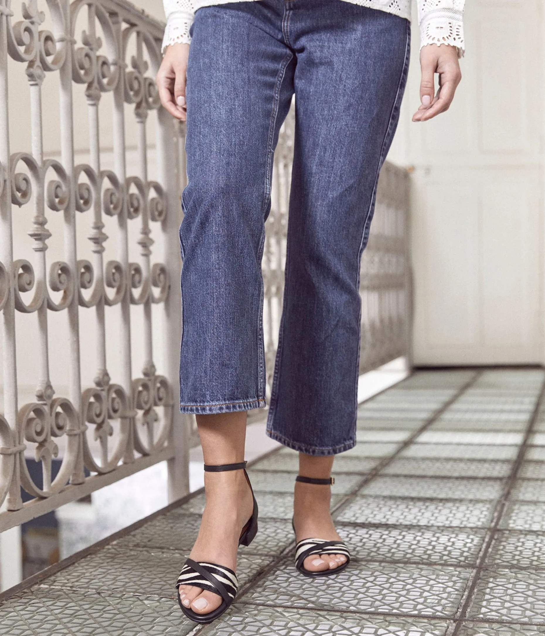 Store Mellow Yellow Sandales plates Ellyn NOIR