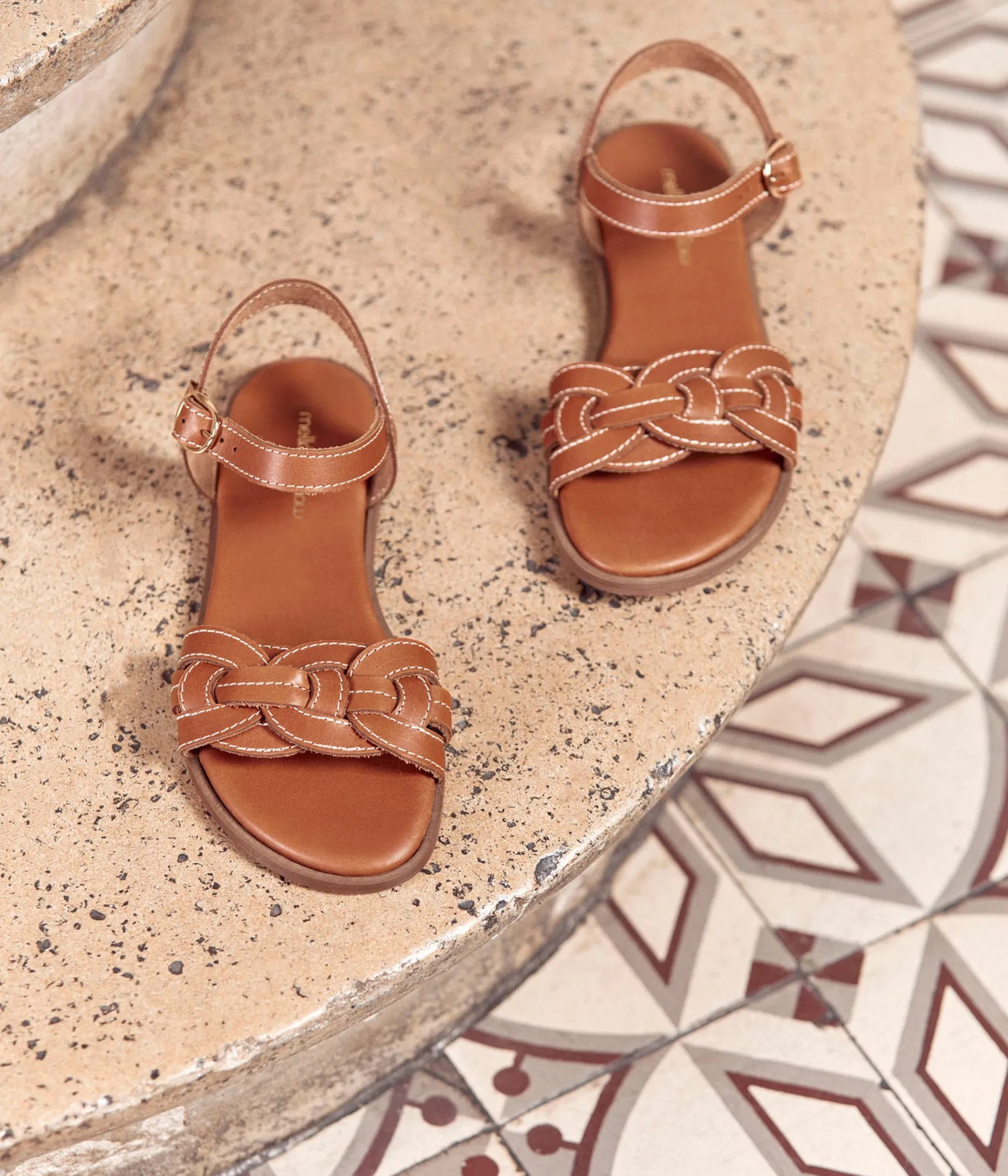 sandales_tresses_sana_8.webp Hot Mellow Yellow Sandales tressées Sana COGNAC