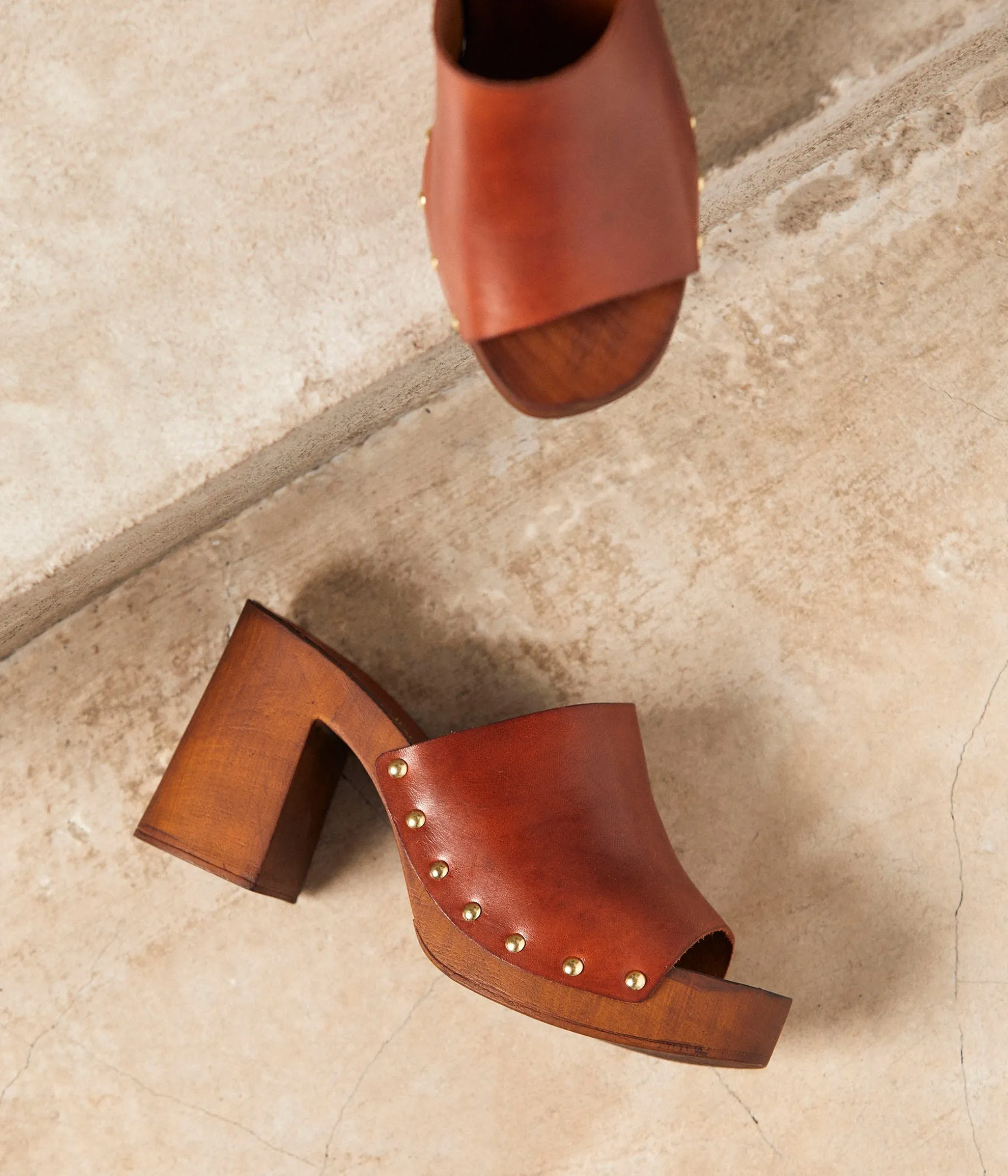 sandalesmules_lysandre_12.webp Flash Sale Mellow Yellow Sandales-mules Lysandre MARRON