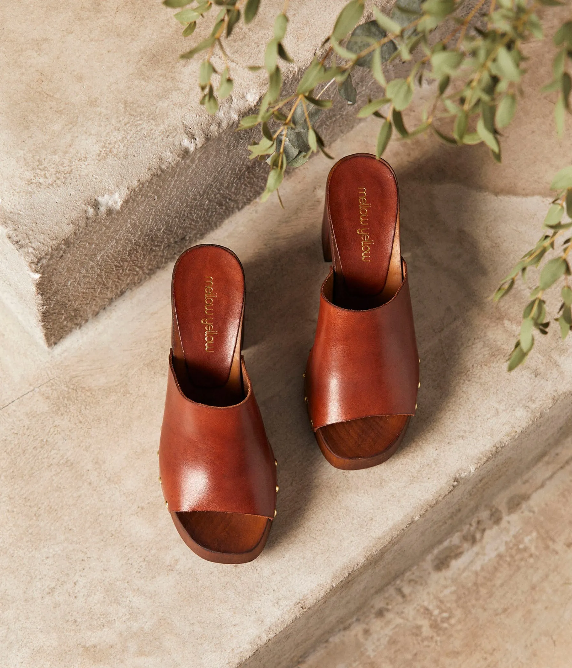 sandalesmules_lysandre_5.webp Flash Sale Mellow Yellow Sandales-mules Lysandre MARRON