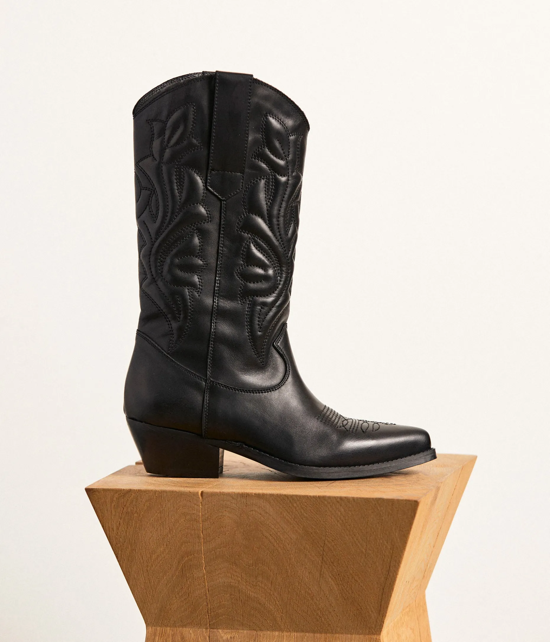 santiags_cuir_noir_zly_3.webp Sale Mellow Yellow Santiags cuir Zély NOIR